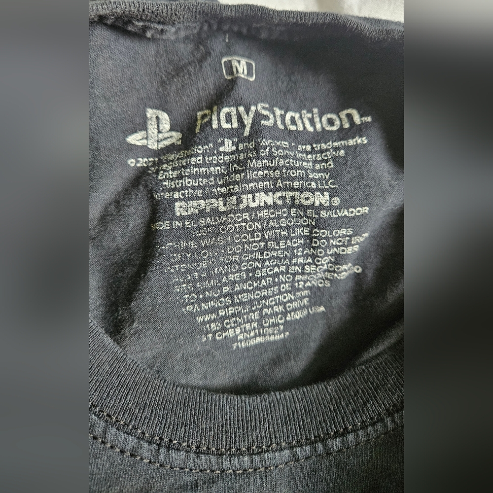 🟡 PLAYSTATION Sony Ripple Junction Black Mens Tee M - Picture 2 of 3